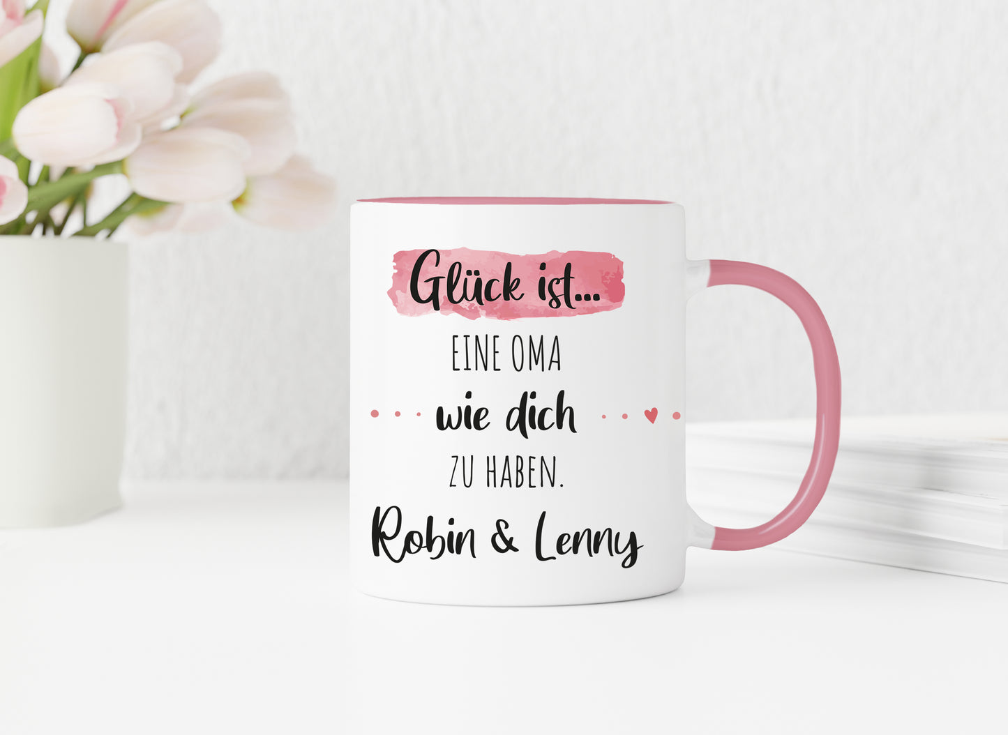 Oma | Kaffeetasse | Glück ist eine wie dich zu haben | Tasse mit Wunschnamen personalisiert | Geschenk | weiß oder Henkel+Innen rosa