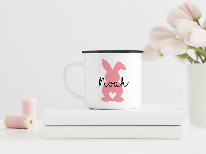 Personalisierter Emaille Becher | mit Wunschnamen | Hase rosa | Ostern | Rand schwarz | Kaffeetasse als Geschenk und Ostergruß