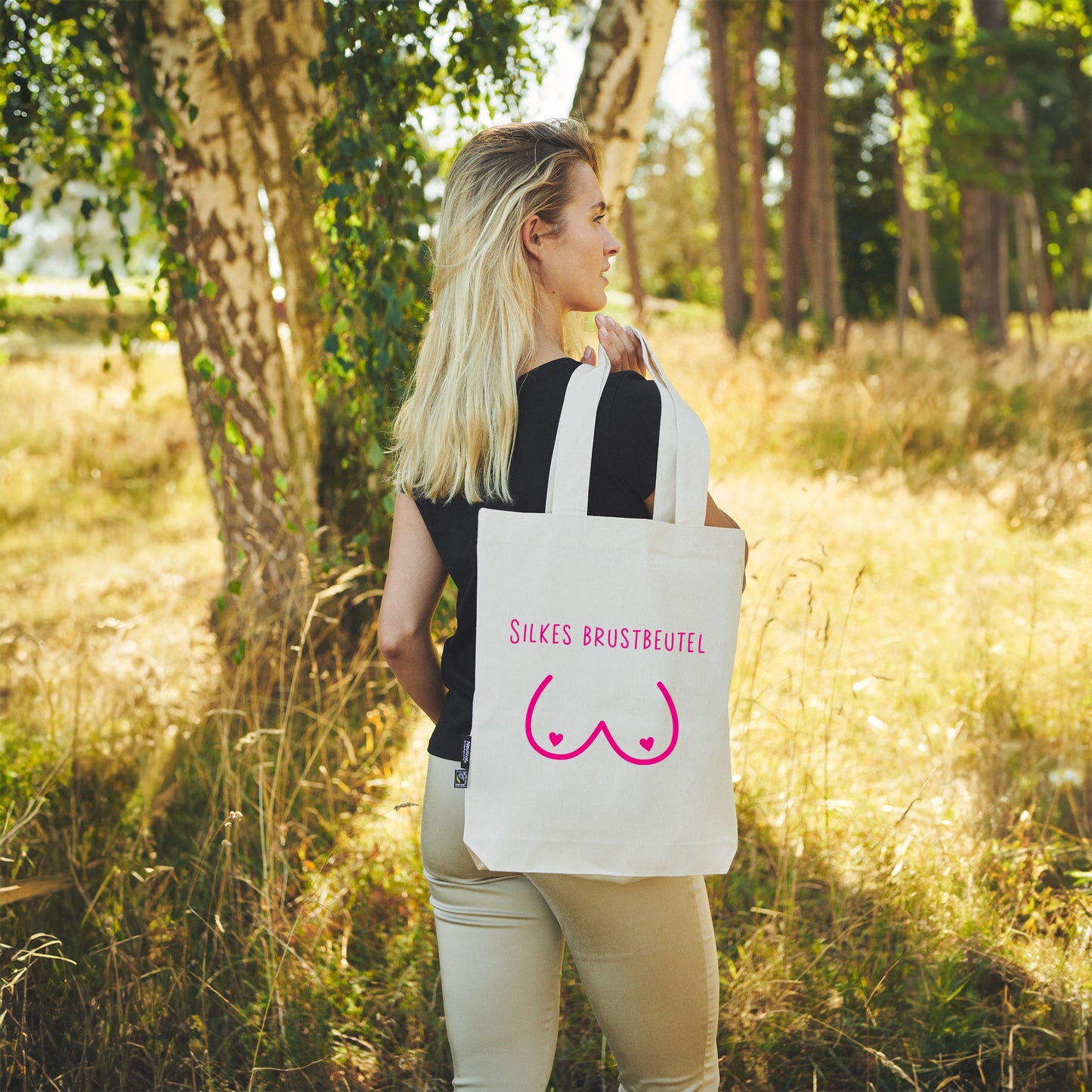 Brustbeutel | feste Stofftasche | lange Henkel | personalisiert mit Brust-Motiv | schwarz oder pink | Bio- Baumwolle | Twill Bag natur - verschenkich.de
