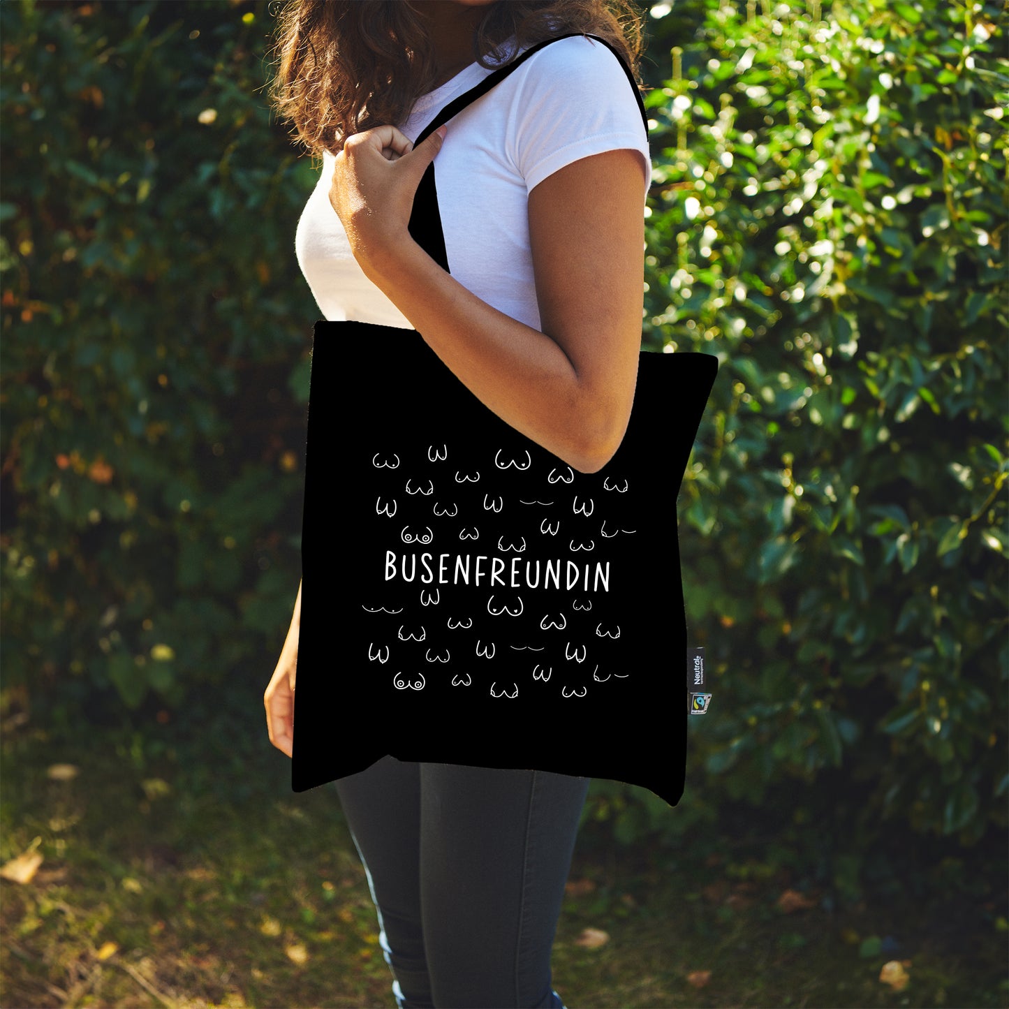 Busenfreundin 1.0 | schwarze Stofftasche aus Bio- Baumwolle | entzückendes Geschenk für die beste und liebste Freundin | kurz BFF - verschenkich.de