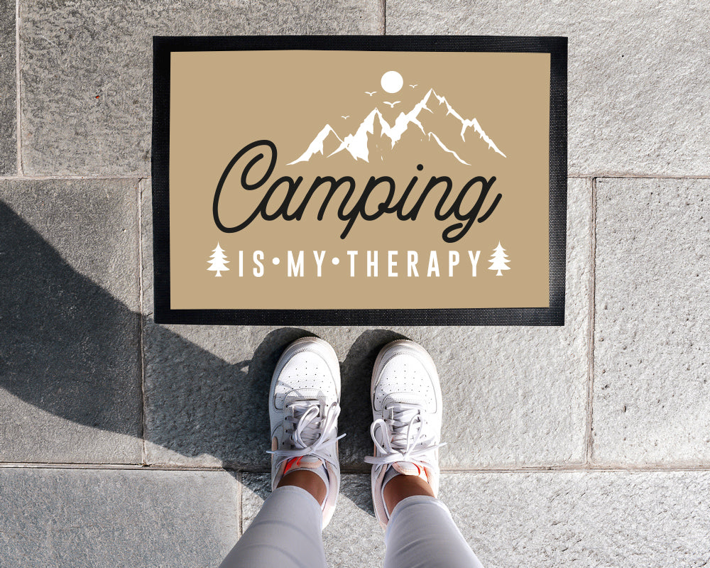 Fußmatte mit Spruch | Camping is my therapy