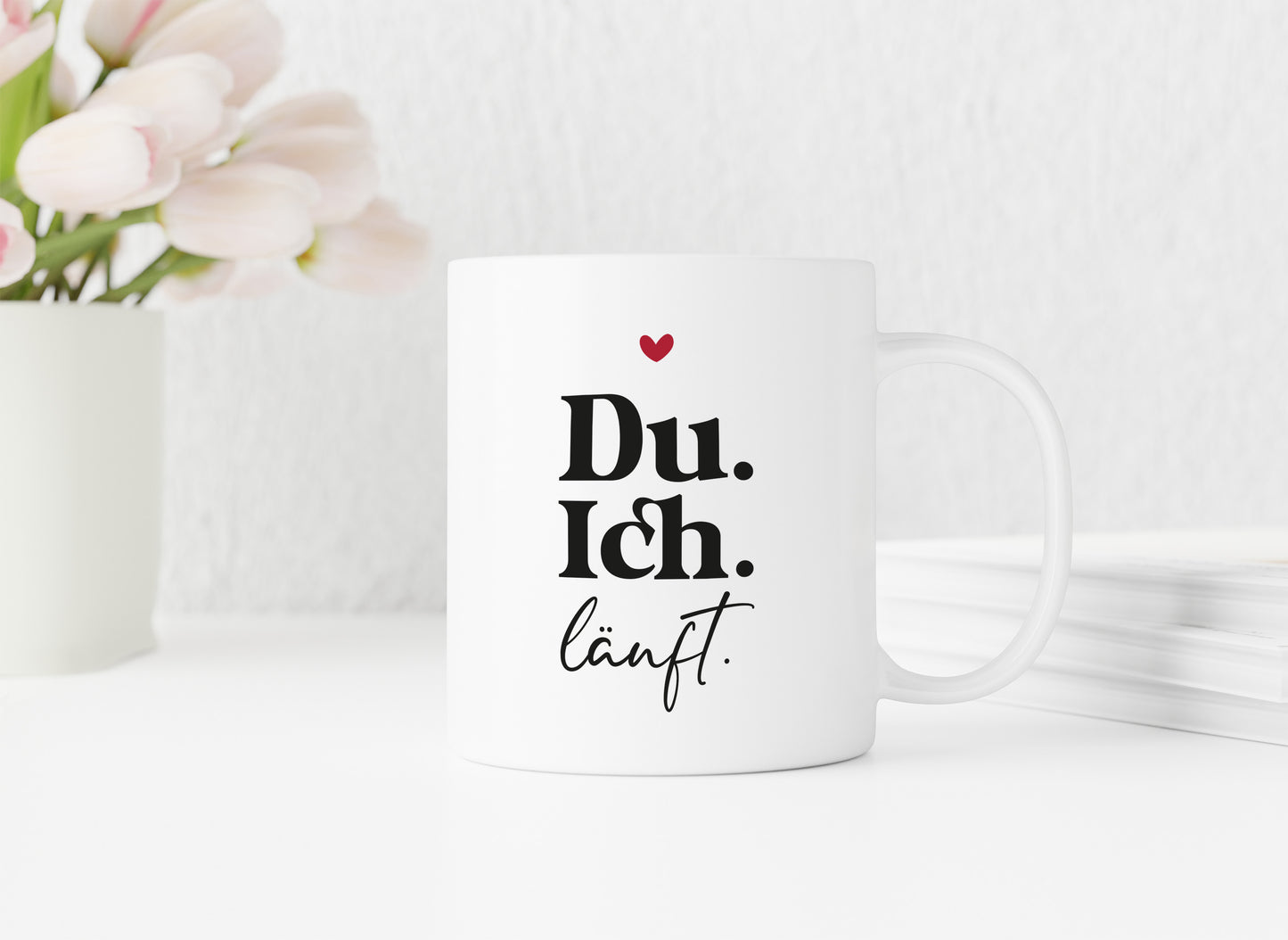 Du. Ich. Läuft. | Herz rot | weiße Kaffeetasse | Tasse als Geschenk für Verliebte, Paare zum Valentinstag - verschenkich.de