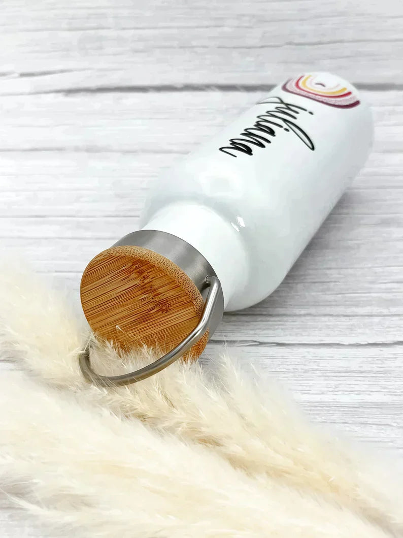 Personalisierte Isolierflasche mit eigenen Namen oder Wunschname - Motiv: Regenbogen - verschenkich.de