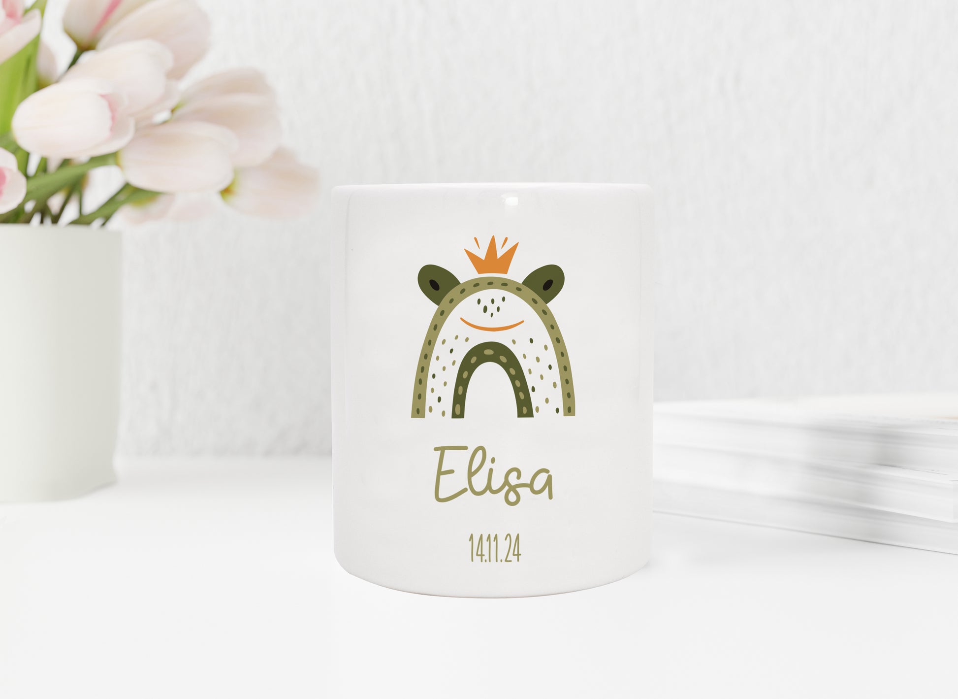 Personalisierte Spardose aus Keramik | Frosch König mit Name und Datum - verschenkich.de