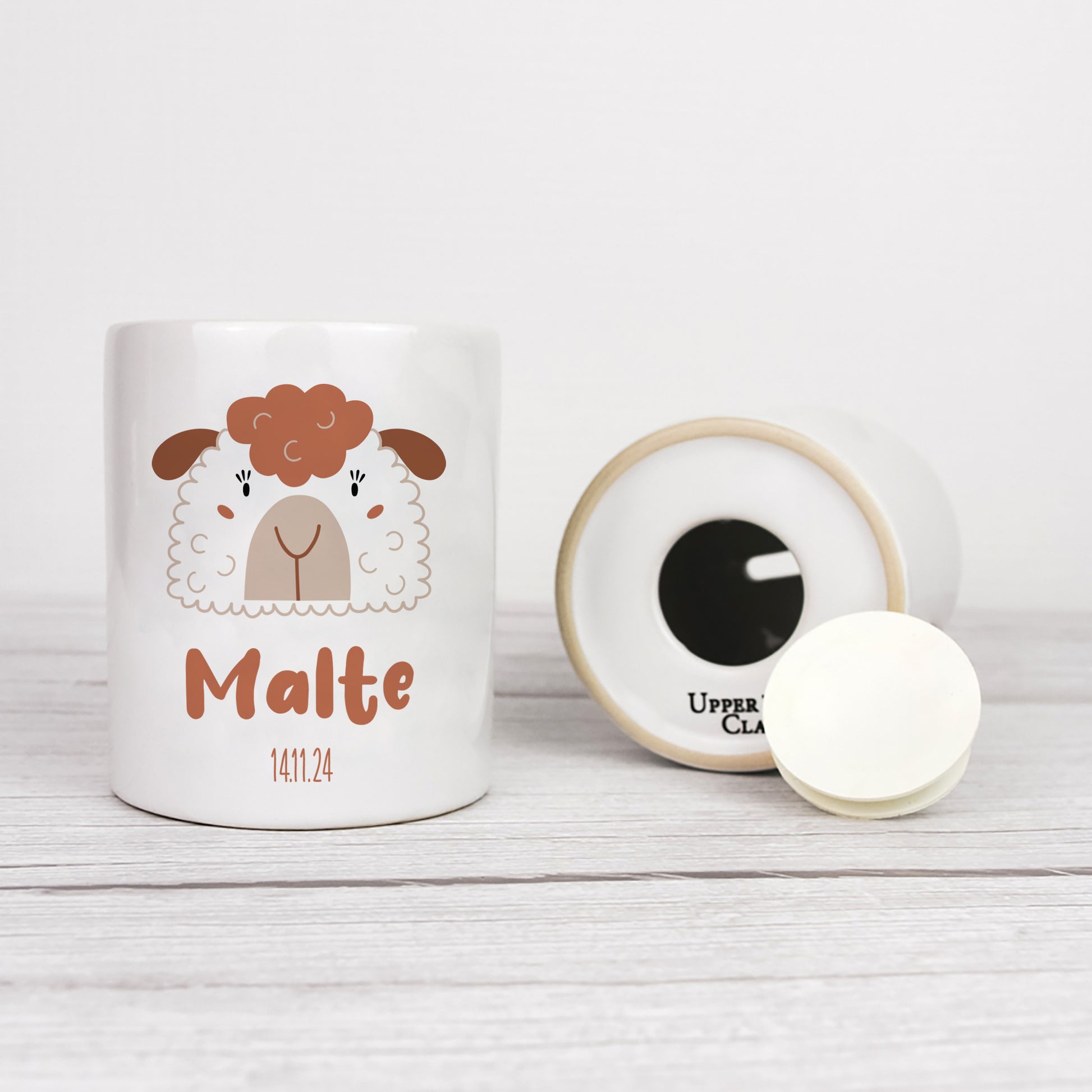 Personalisierte Spardose aus Keramik | Schaf mit Name und Datum - verschenkich.de