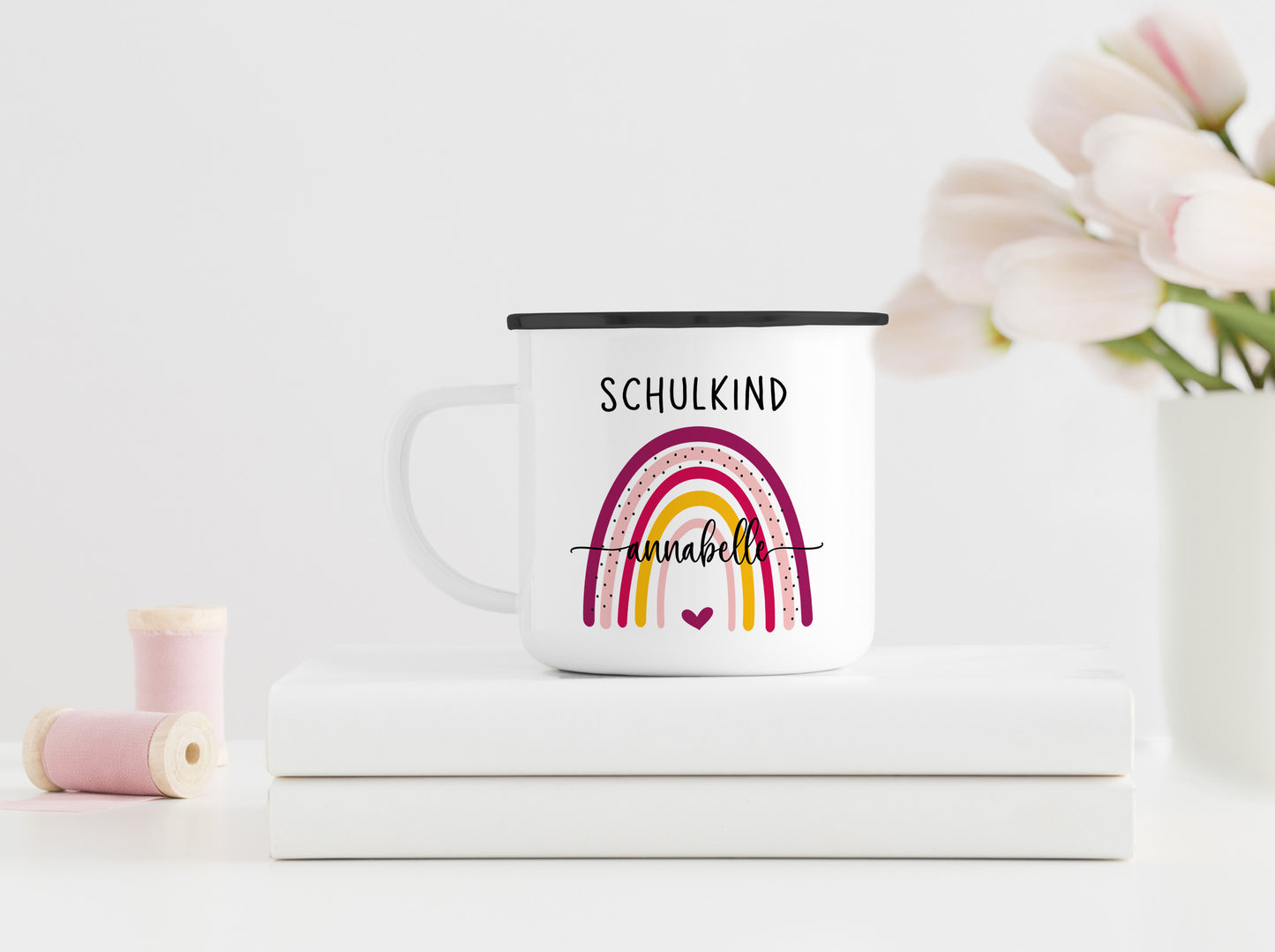 Personalisierter Emaillebecher | Schulkind Regenbogen pink- bunt | Emaille Tasse | Rand schwarz oder silber | mit Name | Einschulung - verschenkich.de
