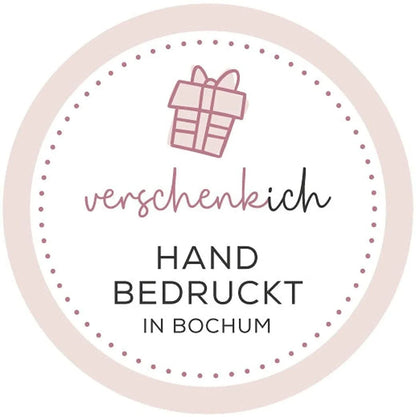 verschenkich Logo mit dem Zusatz "Handbedruckt in Bochum" und Geschenk Icon