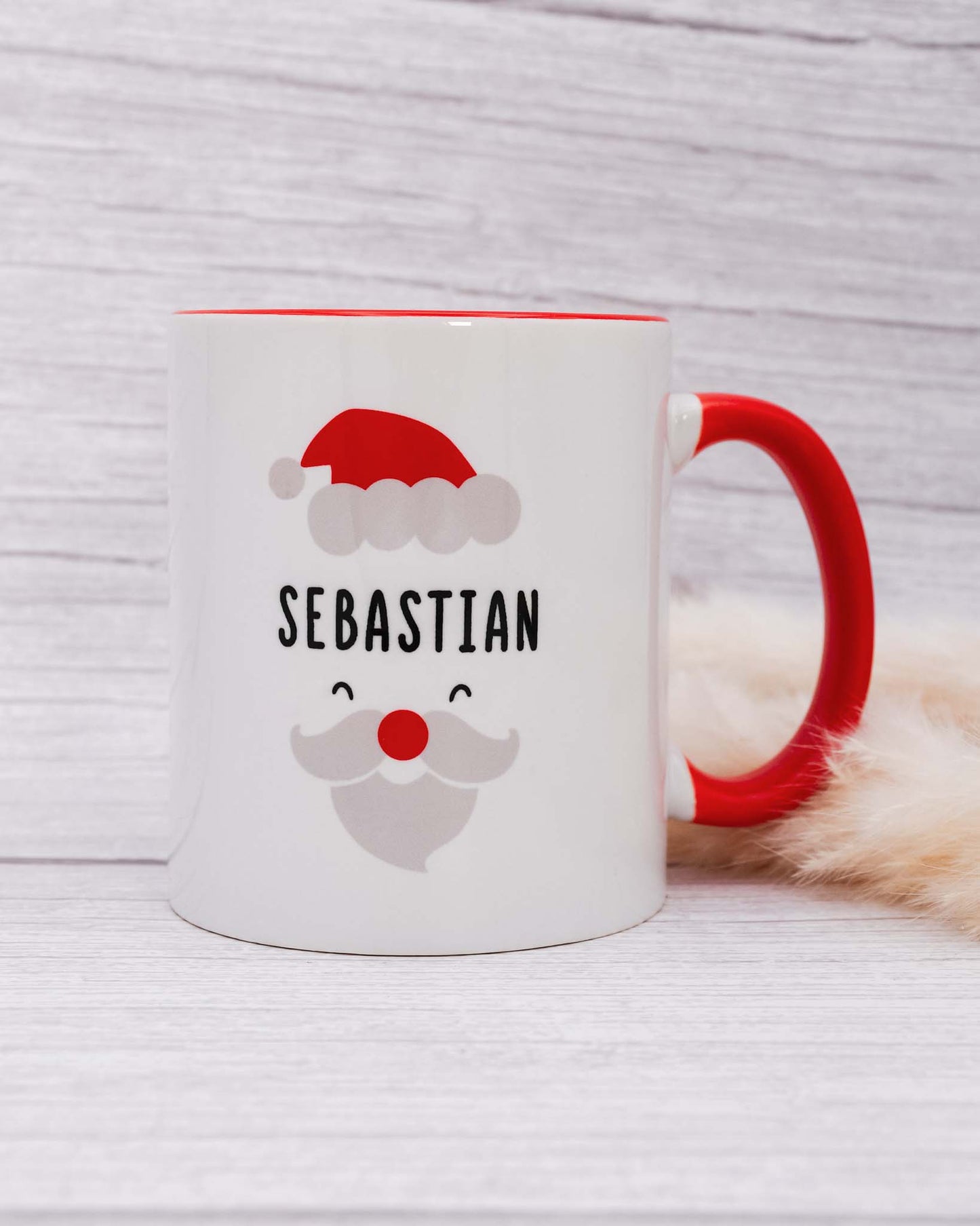 Keramik Tasse mit Name | Weihnachtsmann Rot