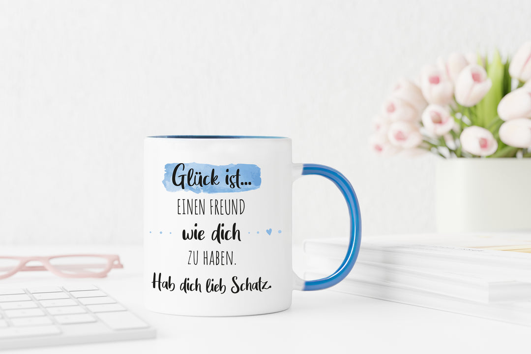 Freund | Kaffeetasse | Glück ist einen wie dich zu haben | Tasse mit Wunschnamen personalisiert | Geschenk | weiß oder Henkel+Innen blau