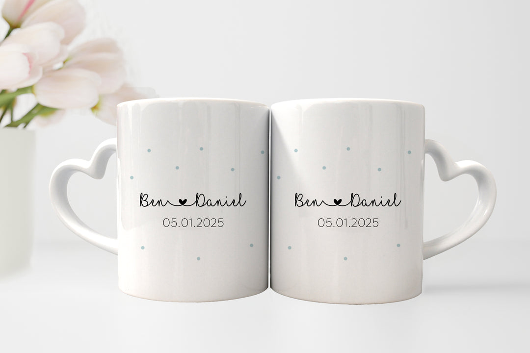 Personalisiertes Tassen Set | Herzhenkel | mit Wunschnamen und Datum | Mr + Mr | liebevolles Geschenk mit Herz für Hochzeit der Eheleute