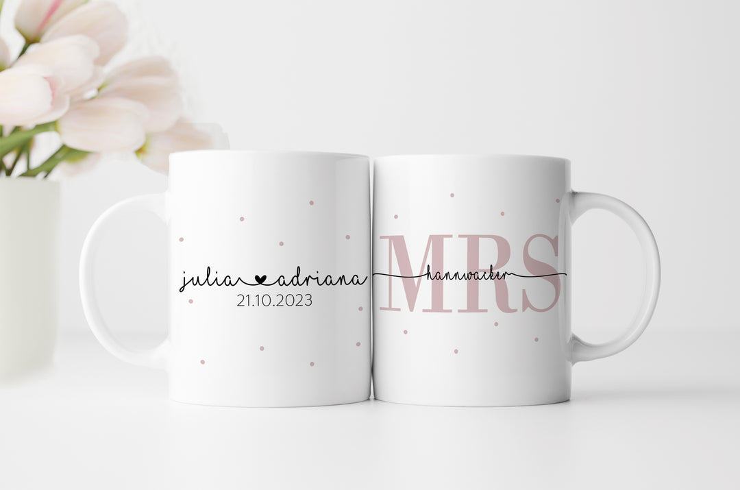 Personalisiertes Tassen Set | Mrs + Mrs | mit Wunschnamen und Datum | Geschenk für Hochzeit, Heirat, Verlobung und Jahrestag der Eheleute
