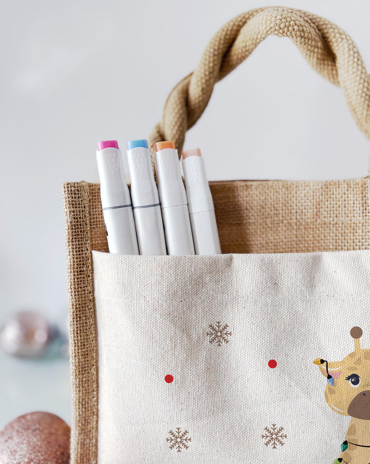 Personalisierte Jute Pocket Tasche | mit Wunschnamen | Weihnachts- Giraffe | Tierkinder | Geschenktasche für Weihnachten