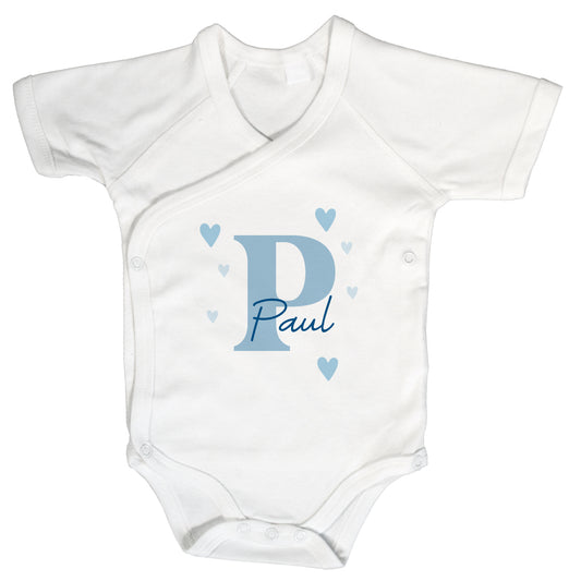 Baby Body Kurzarm mit Name |  Wickelbody aus Bio-Baumwolle | Initiale in blau