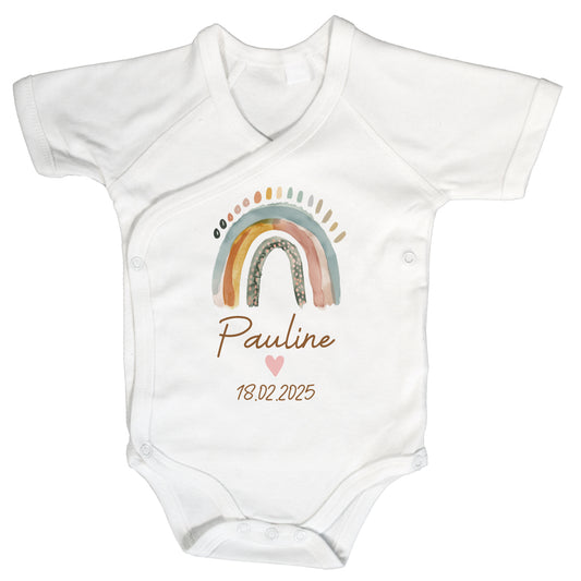 Baby Body Kurzarm mit Name & Geburtsdatum | Wickelbody aus Bio-Baumwolle | Boho Regenbogen
