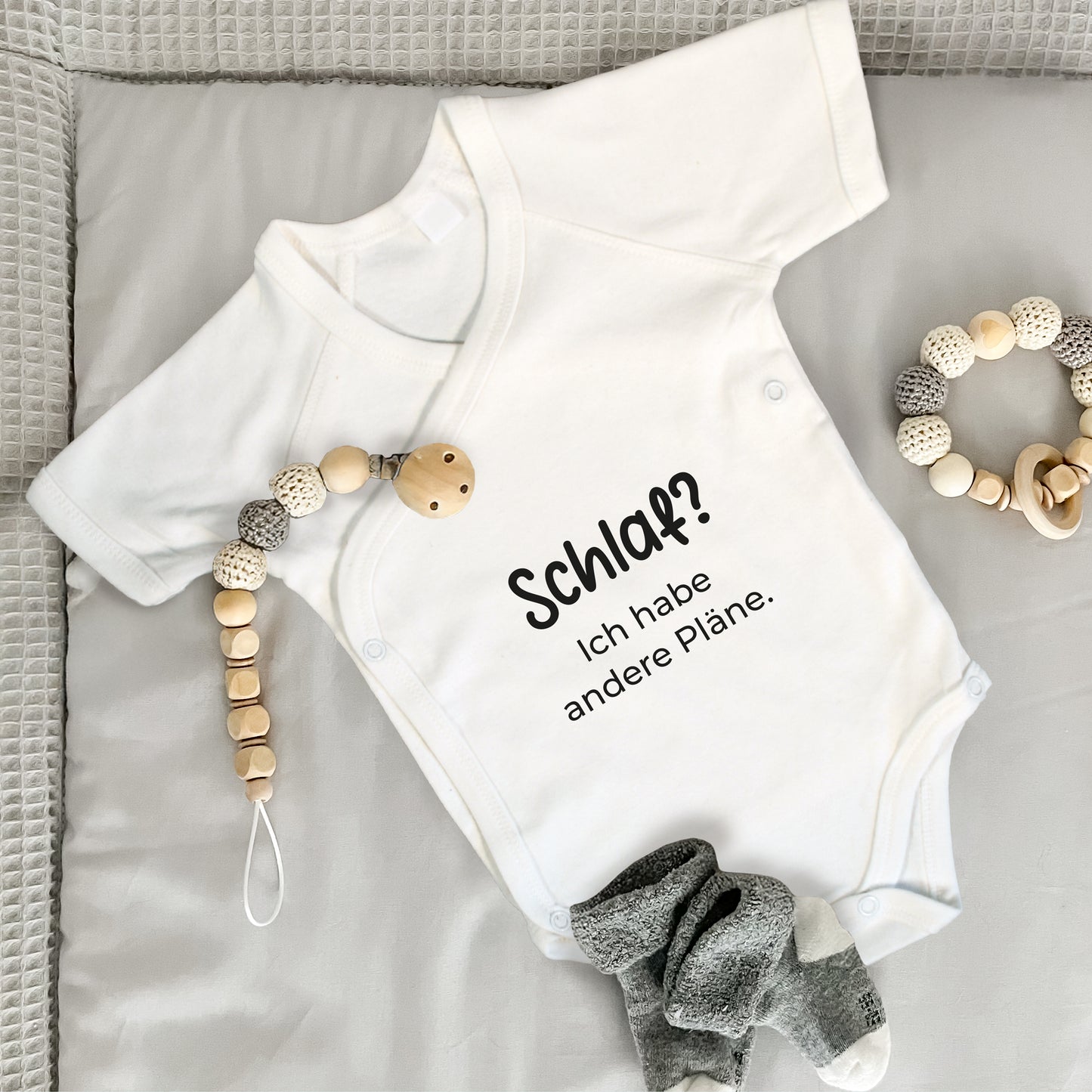 Baby Body Kurzarm mit Spruch | Wickelbody aus Bio-Baumwolle | Schlaf? Ich habe andere Pläne