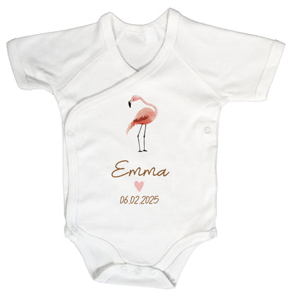 Baby Body Kurzarm mit Name & Geburtsdatum | Wickelbody aus Bio-Baumwolle | Tierparty - Flamingo