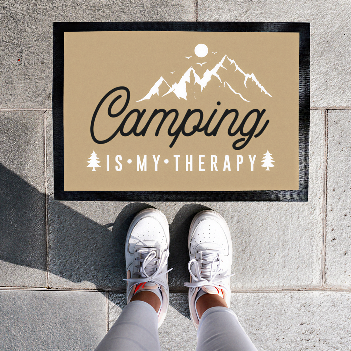 Fußmatte mit Spruch | Camping is my therapy