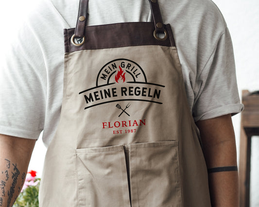 Grillschürze mit Name + Geburtsjahr | Mein Grill - Meine Regeln | schwarz oder beige - verschenkich.de