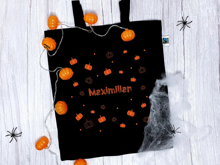 Halloween Stofftasche mit eigenen Namen für Süßigkeiten - Motiv: Kürbis Orange - verschenkich.de