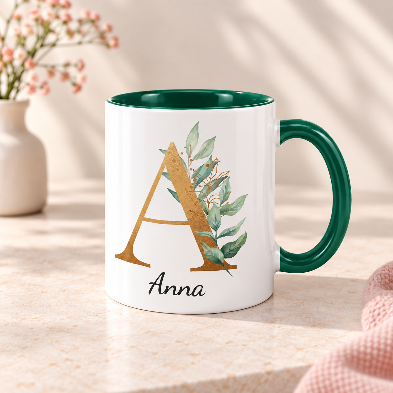 Personalisierte Tasse mit Name & Buchstabe – Eukalyptus Gold Geschenk –