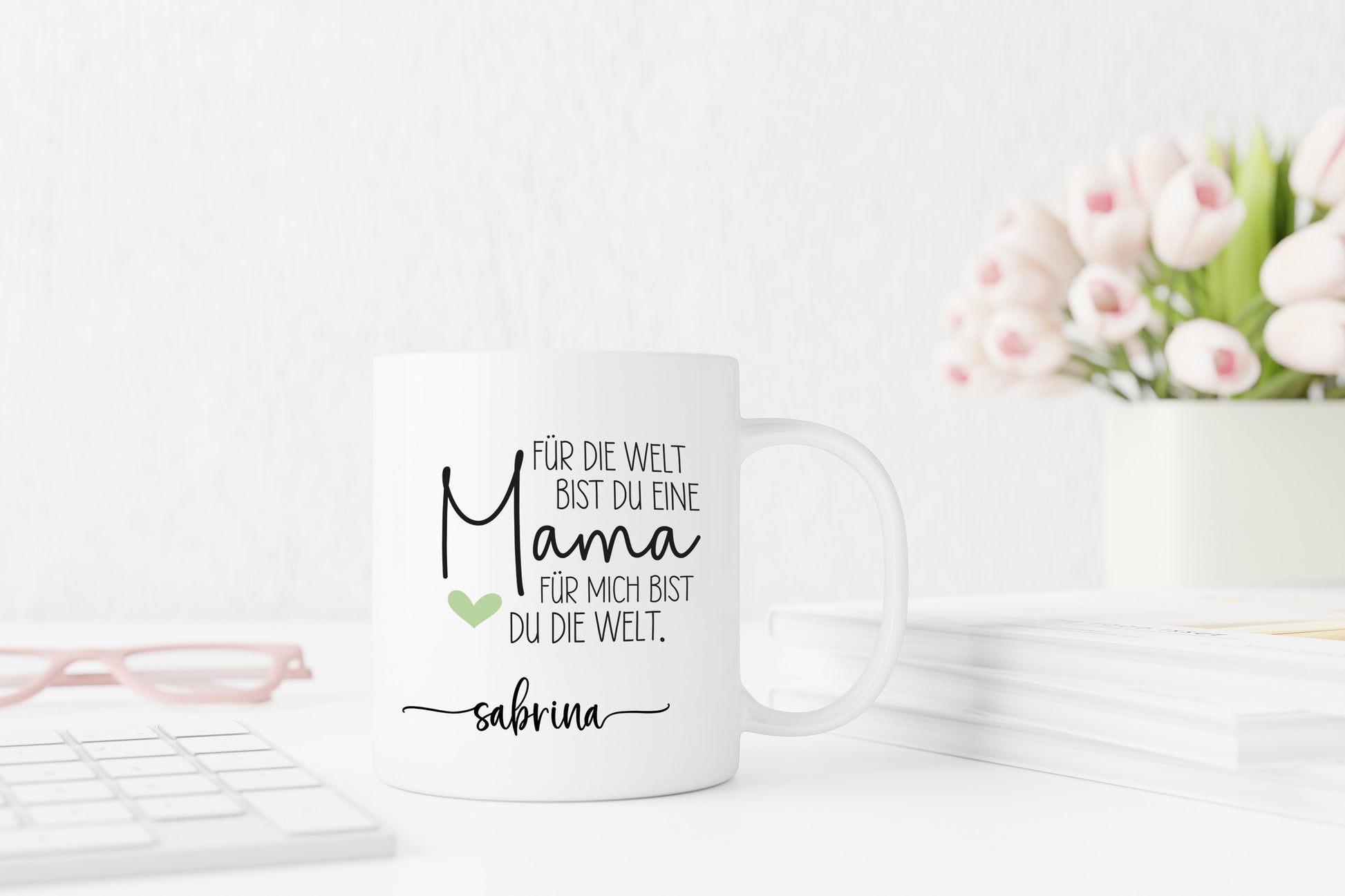 Keramik Tasse mit Name | Mama, für mich bist du die Welt - verschenkich.de
