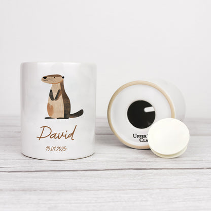 Personalisierte Spardose aus Keramik | mit Wunschnamen und Datum | Otter | Tierparty | bezauberndes Geldgeschenk für Kinder - verschenkich.de