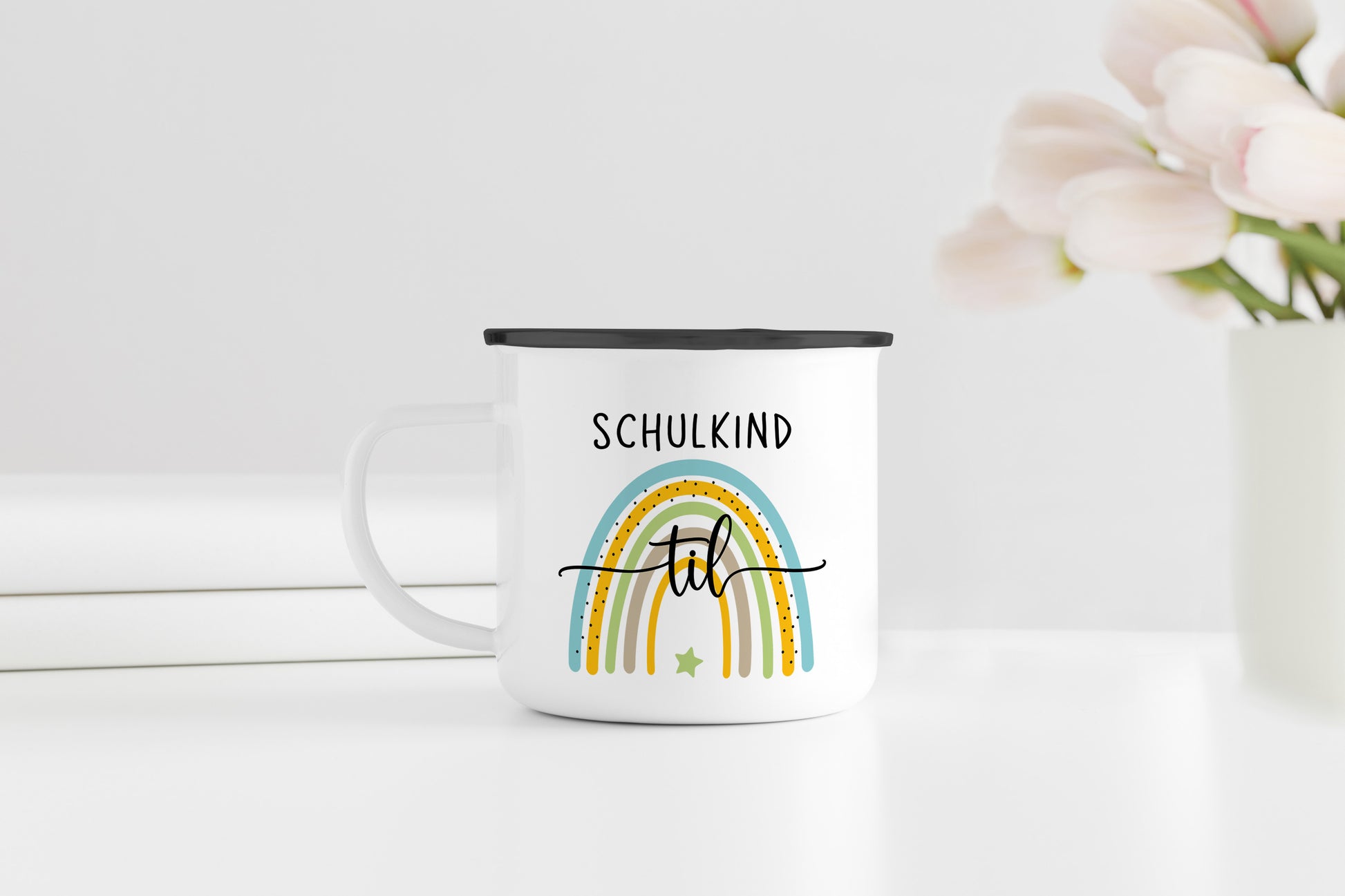 Personalisierter Emaillebecher | Schulkind Regenbogen blau- grün | Emaille Tasse | Rand schwarz oder silber | mit Wunschnamen | Einschulung - verschenkich.de