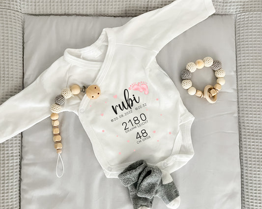 Personalisierter Premium Wickelbody | Babys Daten | Langarm Body | Bio-Baumwolle | Geschenk zur Geburt mit Wunschnamen und Geburtsdaten - verschenkich.de