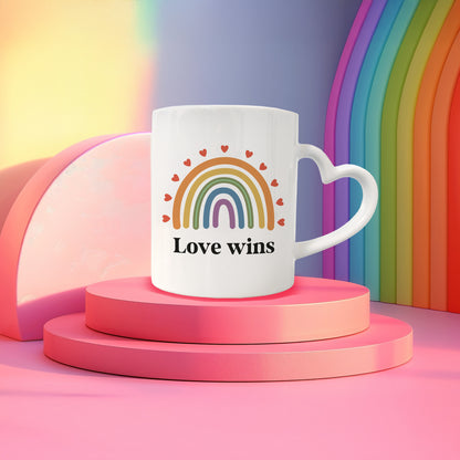 Keramik Herzhenkel Tasse | Love wins
