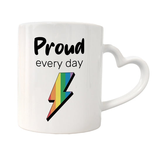 Keramik Herzhenkel Tasse | Proud every day